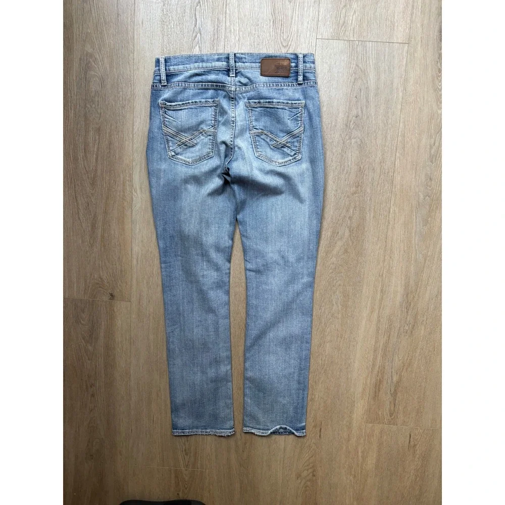 BKE JAKE Straight Leg Jeans Mens Medium Wash Denim Blue Stretch Pants 5-Pocket - Picture 3 of 9
